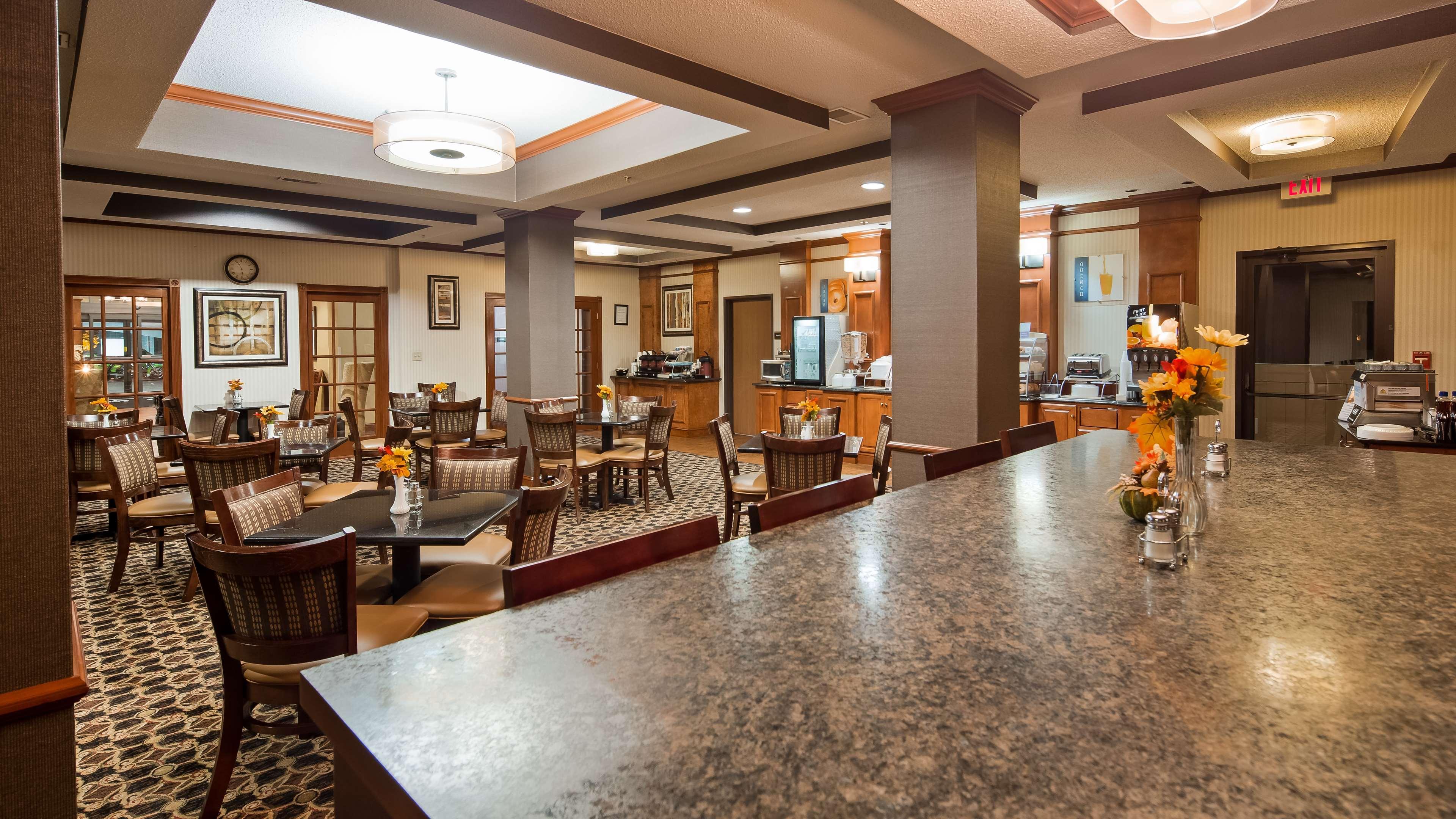 Best Western Plus Clearfield Exterior photo