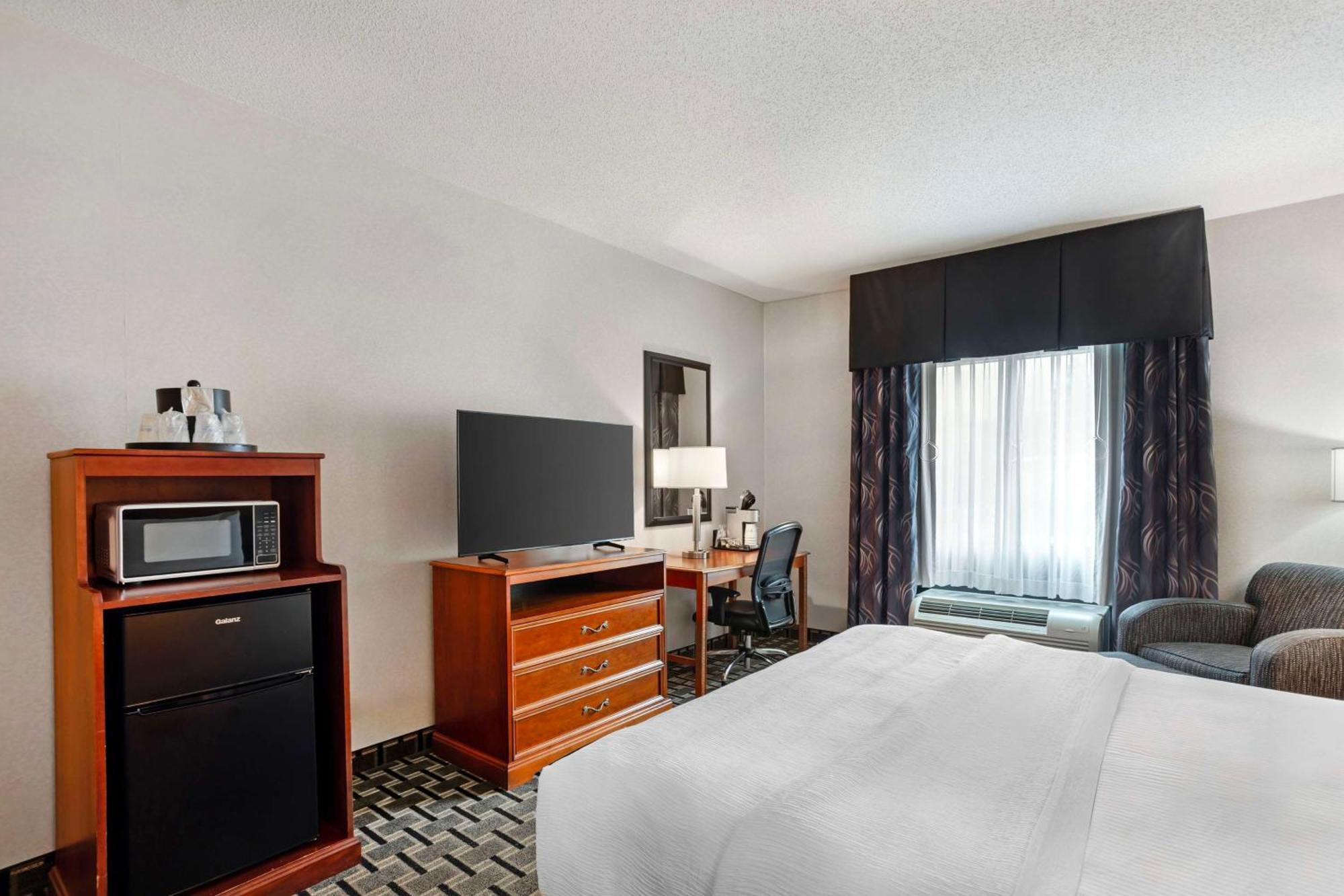 Best Western Plus Clearfield Exterior photo