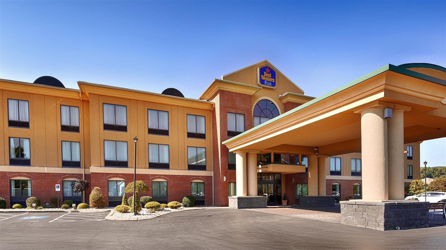 Best Western Plus Clearfield Exterior photo